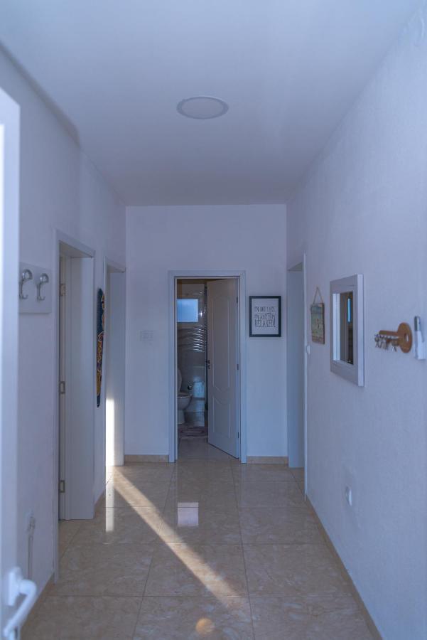 Apartman Mona พอดโกริกา ภายนอก รูปภาพ